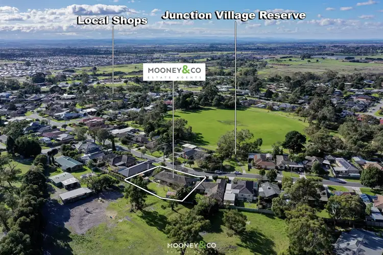 23-25 Glendoon Road, Junction Village VIC 3977