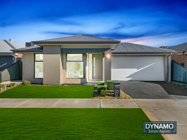 17 Mottlecah Circuit, Craigieburn VIC 3064