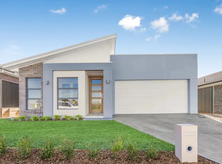 5 Alma Rd