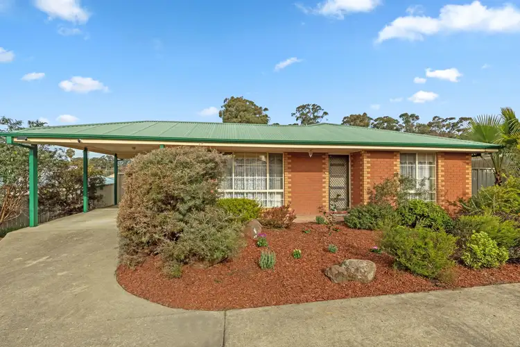 2/9 Pittaway Street, Kangaroo Flat VIC 3555
