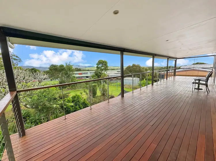 27 Phillips Avenue, Atherton QLD 4883