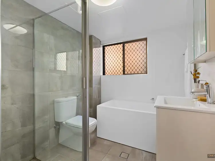 Sixth view of Homely apartment listing, 2/39-43 Chapman Street, Gymea NSW 2227