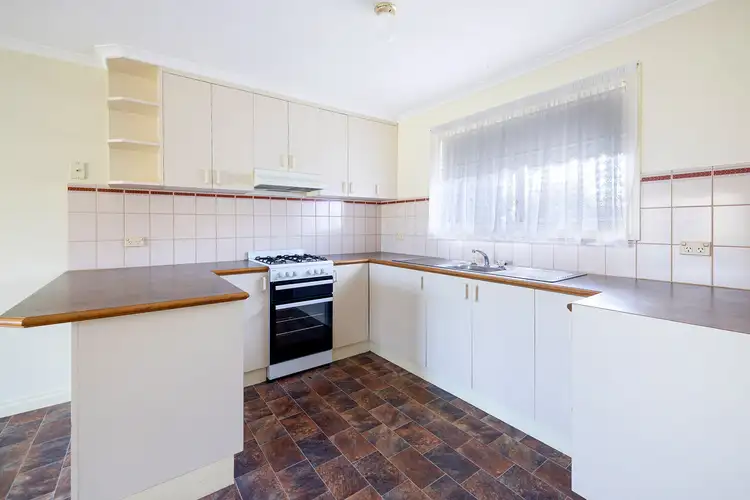 Fifth view of Homely unit listing, 16 Barton Court, Warrnambool VIC 3280