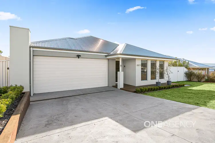 20 Jindalee Crescent, Nowra NSW 2541