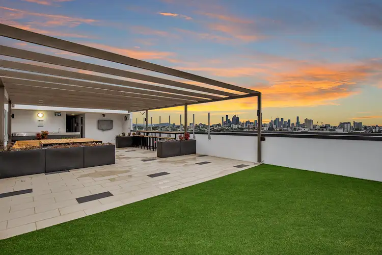 7/17 CARL STREET, Woolloongabba QLD 4102