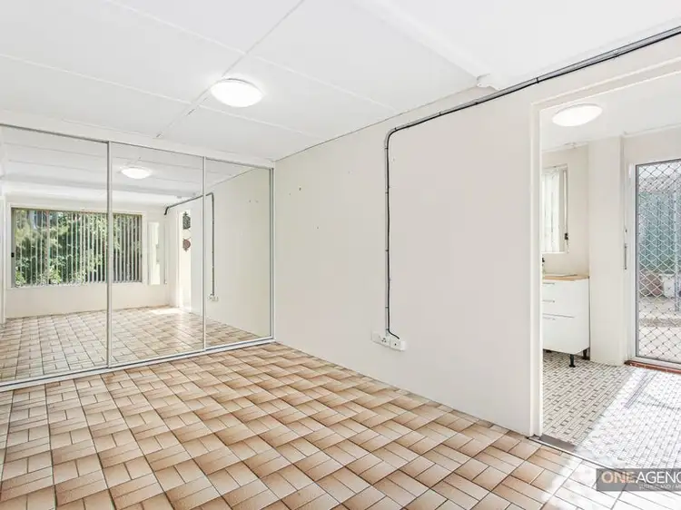 Fourth view of Homely flat listing, 117A Glencoe Street, Sutherland NSW 2232