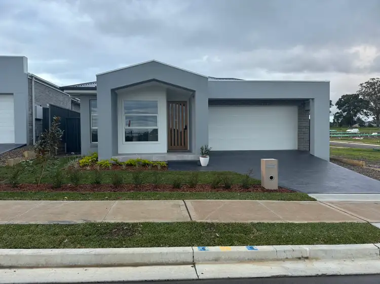 Second view of Homely house listing, 7 Alma Rd, Oakville NSW 2765