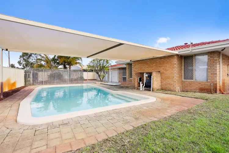 Seventh view of Homely house listing, 2 MURRAY COURT, Beechboro WA 6063