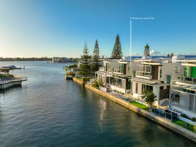 9106/2 Ephraim Island, Paradise Point QLD 4216