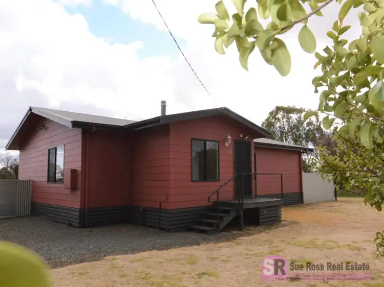 60 Ryanda Street, Guyra NSW 2365