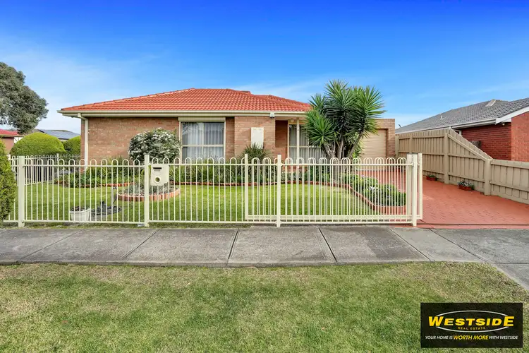 1/53 Wahgunyah Drive, St Albans VIC 3021