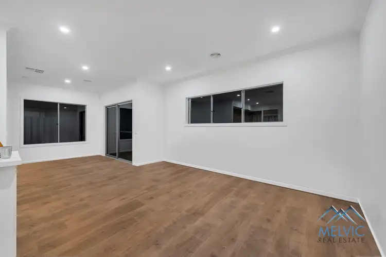 Fourth view of Homely house listing, 47 Saltaire Drive, Strathtulloh VIC 3338