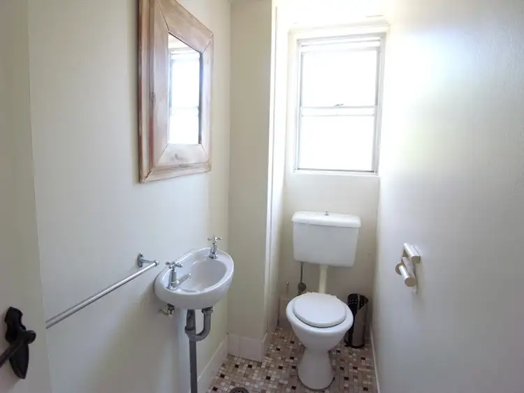 Fifth view of Homely apartment listing, 10/3 Bariston Avenue, Cremorne NSW 2090