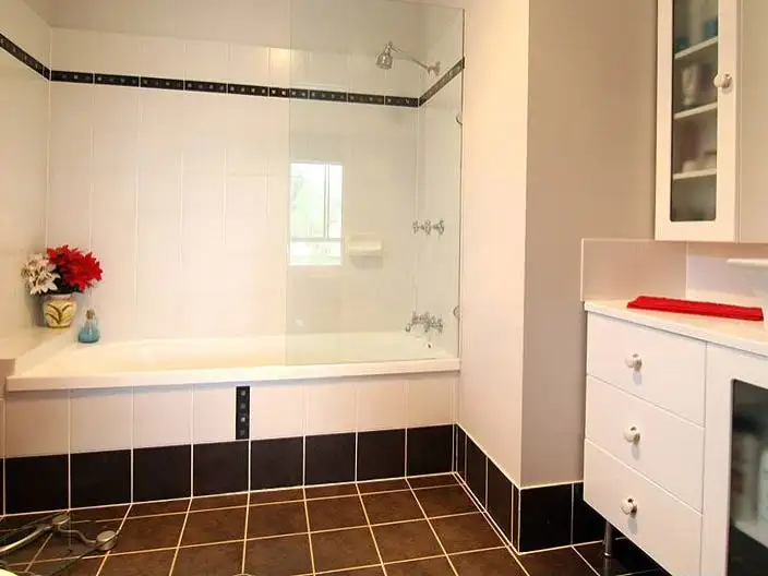 Fifth view of Homely house listing, 8 Vienne Court, Springfield QLD 4300