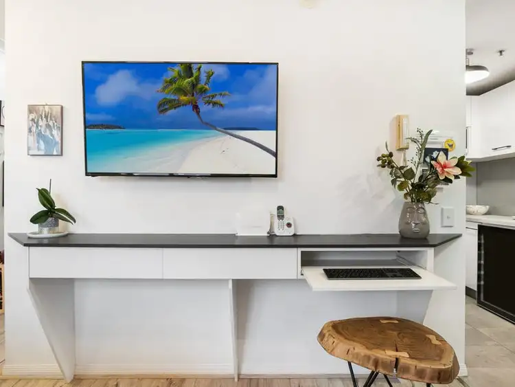 Fourth view of Homely studio listing, 55 Baildon Street, Kangaroo Point QLD 4169