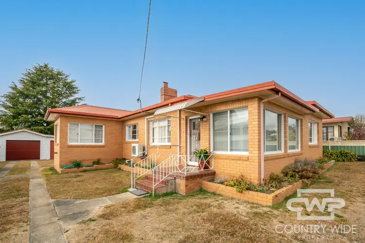 25 Pitt Street, Glen Innes NSW 2370