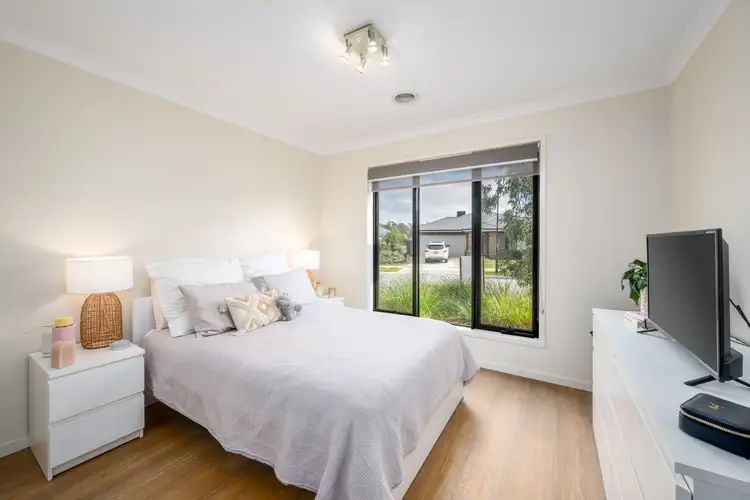Fifth view of Homely house listing, 3 SILVERLEAF ROAD, Kialla VIC 3631