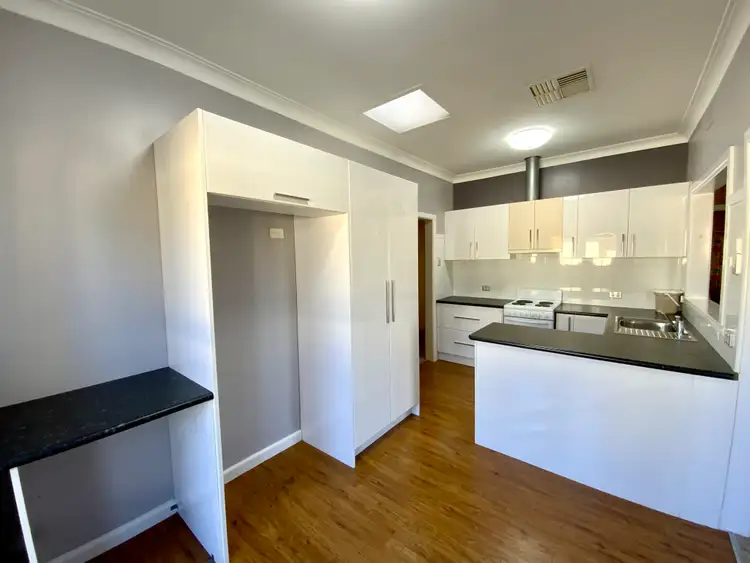 Fifth view of Homely house listing, 7 Gloucester Street, Forbes NSW 2871