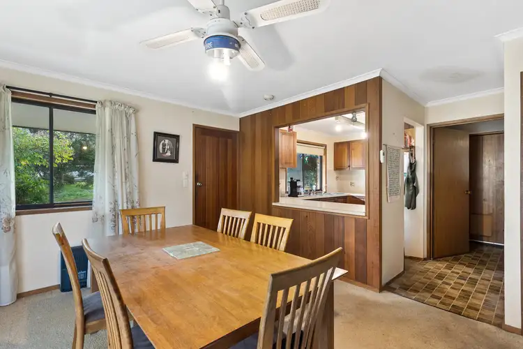 Sixth view of Homely house listing, 3 WOODLEA COURT, Kirwans Bridge VIC 3608
