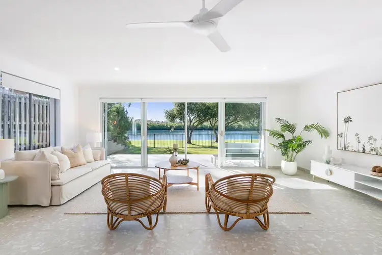 93 Sunset Boulevard, Tweed Heads West NSW 2485