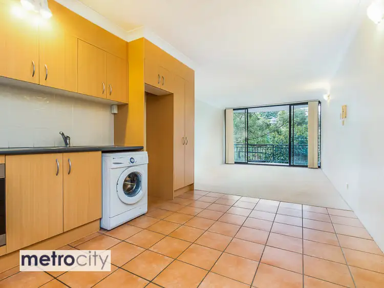 Third view of Homely unit listing, 4/25 Dudley Street, Highgate Hill QLD 4101