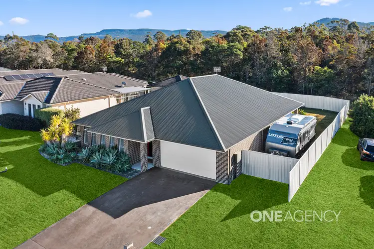 2 Zieria Avenue, North Nowra NSW 2541