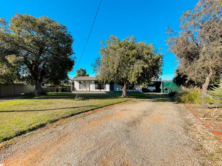 Second view of Homely house listing, 3 Leon Court, Tooleybuc NSW 2736