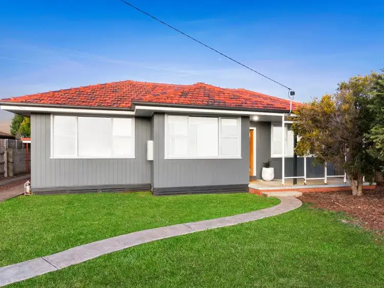 12 Newell Street, Lara VIC 3212