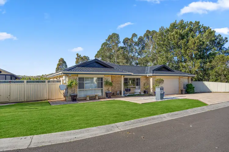 Main view of Homely house listing, 5 Farmer Place, Albion Park NSW 2527