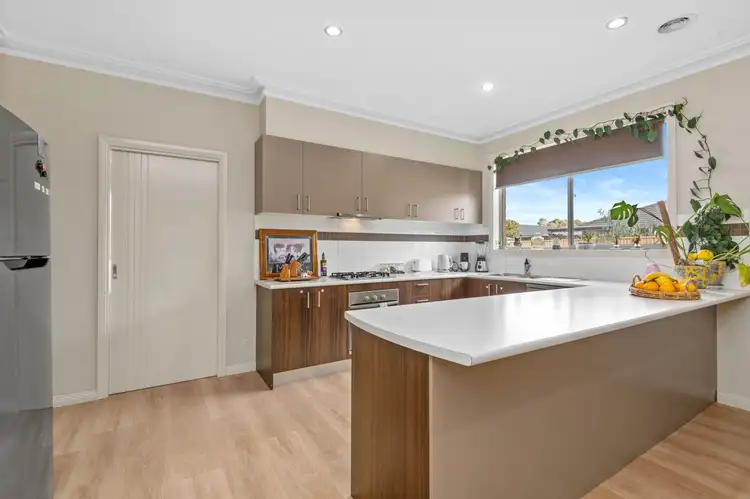 Fourth view of Homely house listing, 13 Lindsay Court, Strathfieldsaye VIC 3551