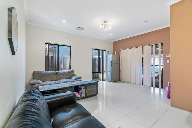 Fourth view of Homely house listing, 6 Fulbrooke Loop, Canning Vale WA 6155