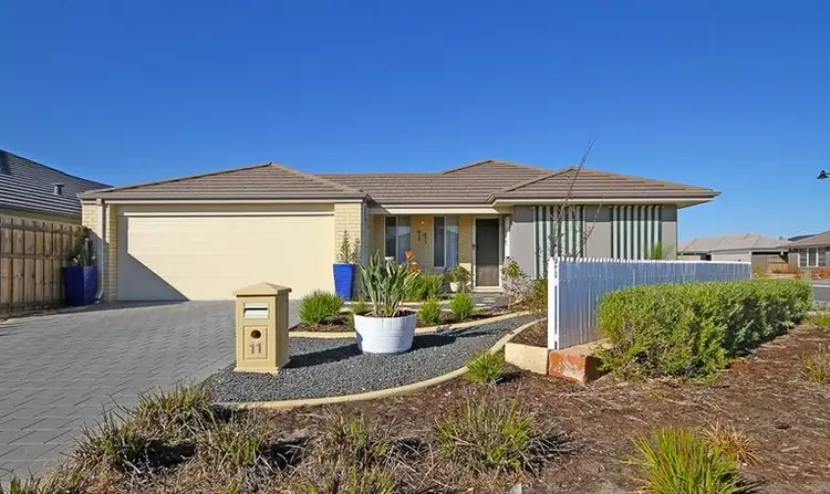 11 Quill Brace, Ellenbrook WA 6069