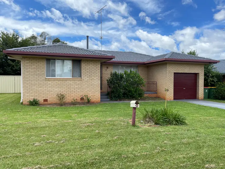 24 Beryl Street, Wilsonton QLD 4350