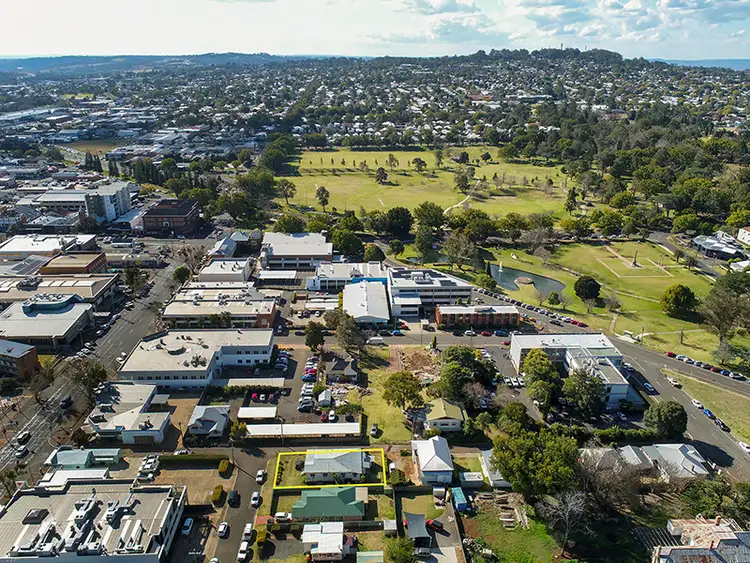 Fifth view of Homely block of units listing, 6a William Street, Toowoomba City QLD 4350