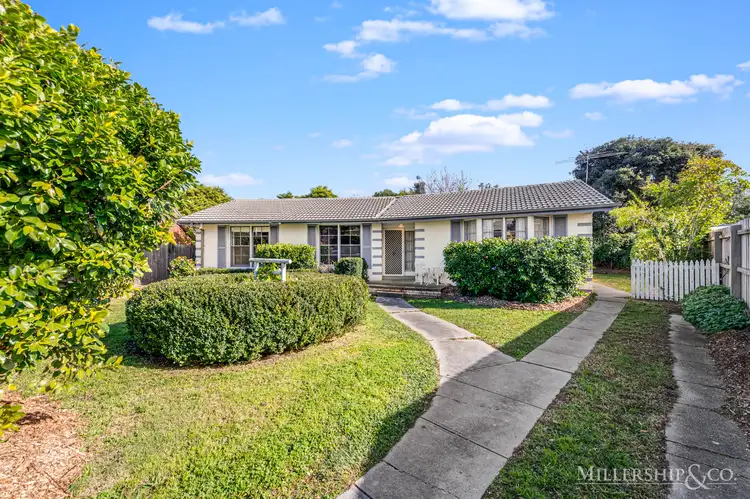 5 Langley Place, South Morang VIC 3752