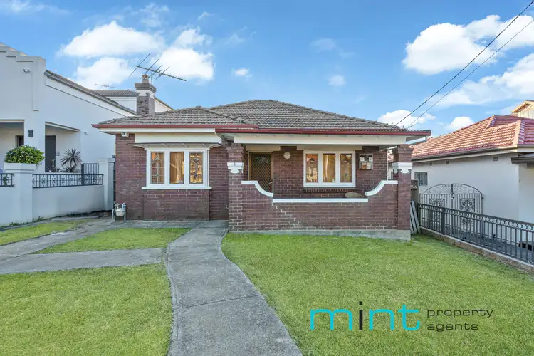 5 Bennett Avenue, Roselands NSW 2196