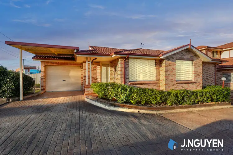 2/7 Hampton Street, Fairfield NSW 2165