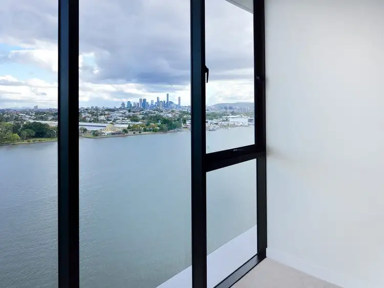 Third view of Homely apartment listing, 21105/37D Harbour Rd, Hamilton QLD 4007