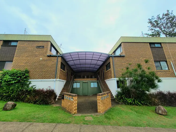 93 Sherwood Road