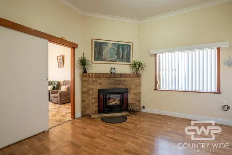 Fifth view of Homely house listing, 233 Meade Street, Glen Innes NSW 2370