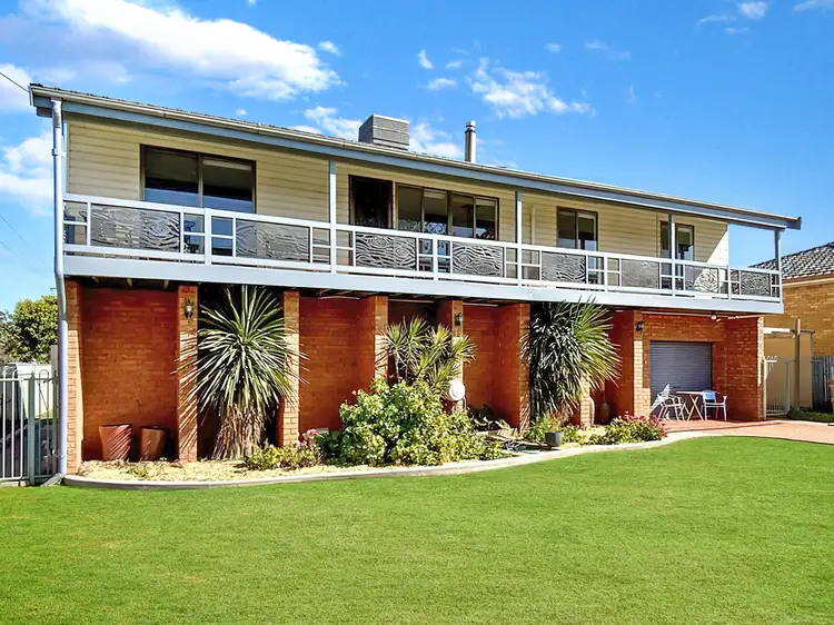 2 Grenfell Street, Forbes NSW 2871