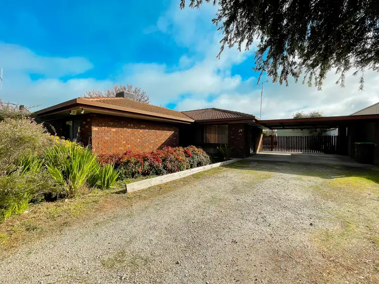 29 Nugget Street, Kerang VIC 3579