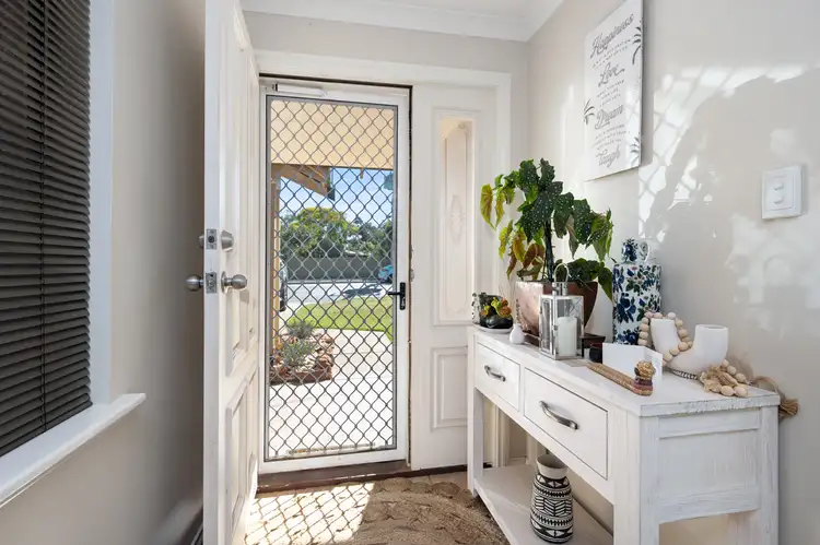 Fifth view of Homely unit listing, 6A Charles Street, Kalgoorlie WA 6430