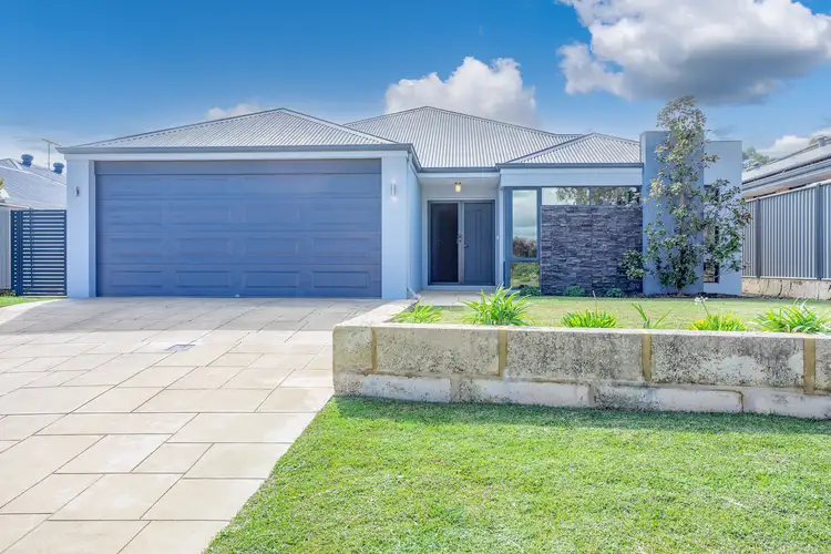 15 Walja Bend, Byford WA 6122