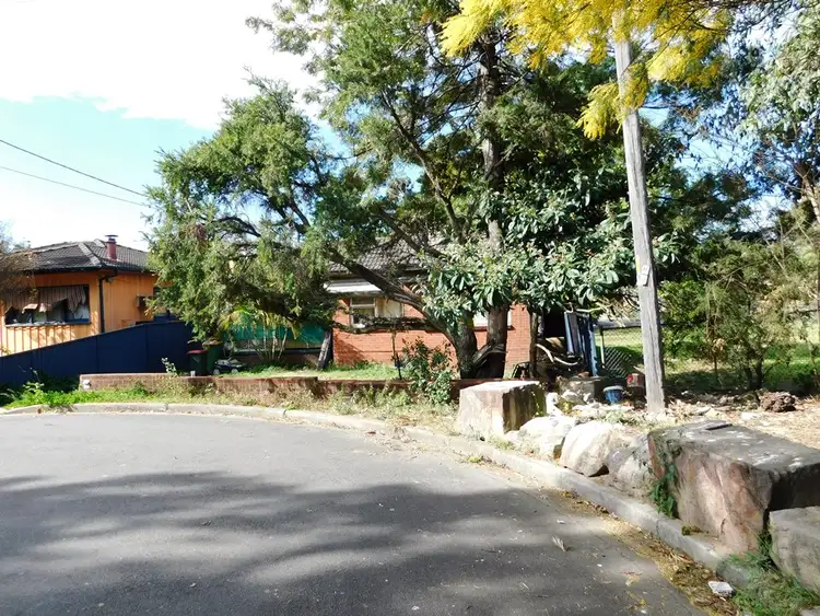3 Short Street