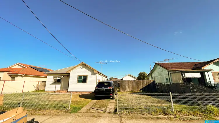 20 Buckingham Street, Canley Vale NSW 2166