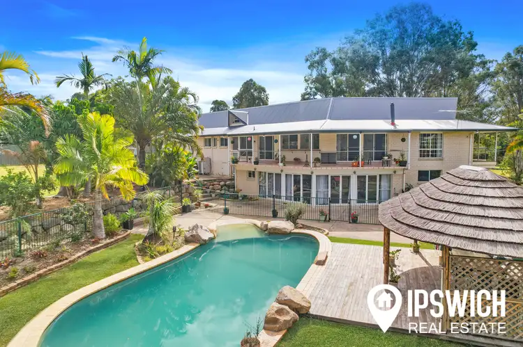 33 BRISBANE CRESCENT, Barellan Point QLD 4306