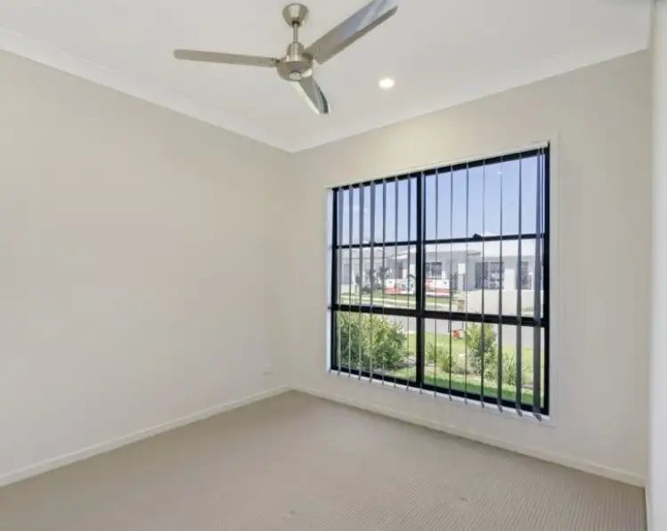 Fifth view of Homely semi-detached listing, 2/9 Coral St, Pimpama QLD 4209