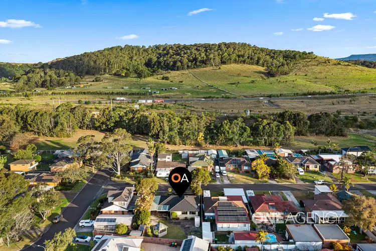 4 Gumnut St, Albion Park Rail NSW 2527