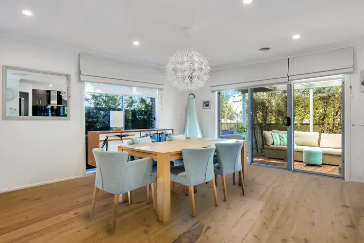 Third view of Homely unit listing, 2/8 Kassan Gardens, Endeavour Hills VIC 3802